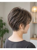 白髪ぼかしショートボブ