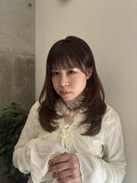 シロ(siro) ワンカールで可愛いレイヤーカット