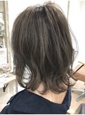 ★DISHEL ★レイヤーミディ★ベージュカラー