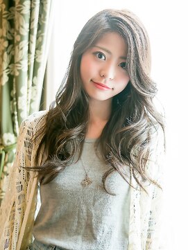 エルオーケー ラックスビー(L.O.K LUXBE) ゆる巻きナチュラルロング