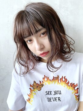 アイティー バイ アルバム 浦和店(IT by ALBUM) ゆるふわ波ウェーブボブ_オリーブカラーハイライトカラー_27868