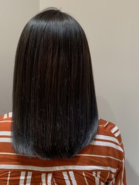 ムーン(moon) ＃裾カラー＃カーキグレージュ＃大人かわいい＃フェザーバング