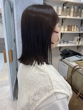 ヌイ(nui) [佐賀/ぷつっとカット/切りっぱなしボブ/質感ストレート]