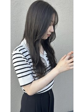 エスデザイン(es design) アッシュグレー×ゆる巻きスタイル