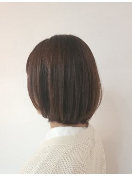 ヘアアンドスパリリィ(LiLiy) 大人可愛いナチュラルボブ