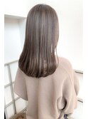 ワトワ髪質改善大人ミディブロンドベージュ美髪ストレート