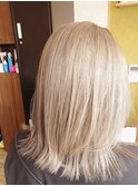 ミルクティベージュ