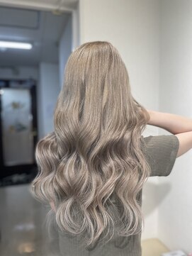 アンククロス 青山店(ANKH CROSS) 透明感たっぷりミルクティー/エクステ60枚