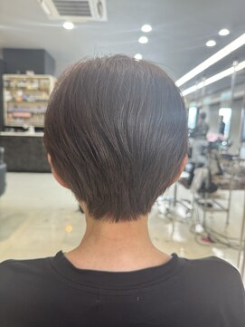 シャンプーボーイエイムス(SHAMPOO BOY aims) 大人ショートヘア