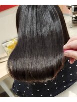 桜デコルポル(桜DECOルポル) METEO【メテオ】カラーとバイカルテでつくる艶やか前下がりボブ