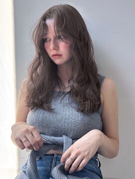 ユーフォリア 新宿通り(Euphoria) ロングレイヤー ほつれウェーブ　グレージュカラー