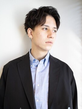 メンズヘアトウキョウ 新宿店(MEN’S HAIR TOKYO) アップバング