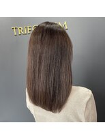 トリフォリウム 小牧店(TRIFOLIUM)&nbsp;「白髪ぼかしで上品艶カラー」