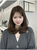 前髪イメチェン　ミルクティーブロンド　ワンホンレイヤー
