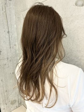 プラスシー(+C) 大人の素敵なオリーブグレージュ/福岡ハイライト