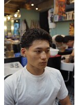 タイト スワッグ バーバーワークス(TIGHT SWAG BARBERWORKS)&nbsp;テーパーフェード×パーマスタイル