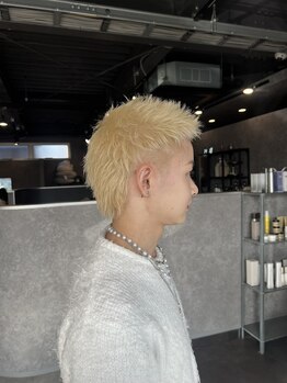 クレスト(CREST)の写真/シャンプーから仕上げまで1人のスタイリストが担当！丁寧なカウンセリング＆高い技術力の実力派サロン☆