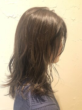 アナザーワールド(ANOTHER WORLD) オルチャン＊オリーブベージュ＊セミディ＊ミディアム