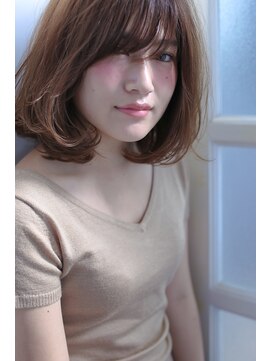 サングース(Sungoose) Sungoose カーキグレージュ大人かわいいフェザーバング