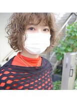 ビビト(bibito)&nbsp;bibito ブリーチパーマ　くるくるネオソバージュ ウルフ