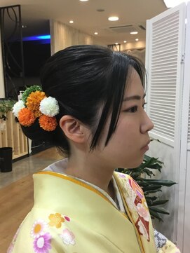 ヘアーアンドメイク アントレイ(HAIR&MAKE) シンプルなアップ