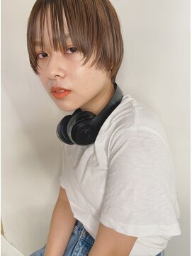 アミ カシワ(ami kashiwa) 前上がりマッシュヘア