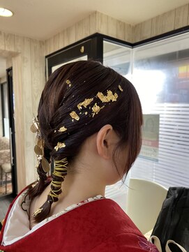 ブレイブシザー(BRAVE SCISSOR) 編みおろしヘア