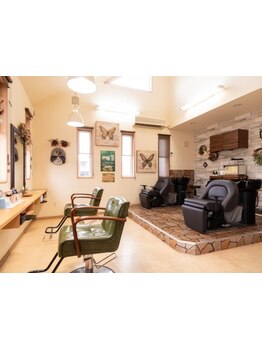 お客様に寄り添った丁寧なカウンセリングと施術が魅力◎髪のお悩みも相談しやすいアットホームなサロン。