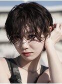 大人可愛い20代30代40代黒髪前下がりひし形小顔ボブ丸みショート