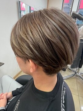 オーリーヘアー(Olliy hair) ツーブロックスタイル/ハイライトカラー/メンズスタイル/50代