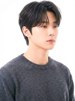 ラベストクズハ(LOVEST KUZUHA)&nbsp;フェザーパーマ/メンズウルフ/センターパート/ニュアンスパーマ
