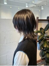 動きと軽さのあるスタイルが好きです♪