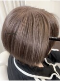 白髪ぼかし（髪質改善カラー）×細めハイライト