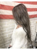 ヘアーデザインサロン スワッグ(Hair design salon SWAG)&nbsp;シルバーハイライトカラー