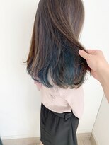 ヘアー アトリエ アンジー(Hair Atelier Angee)&nbsp;エメラルドグリーンのインナーカラー