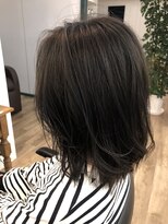 アメリ(Ameri)&nbsp;-Ameri-レイヤーボブ　×   ブルーブラック（黒染め不使用）