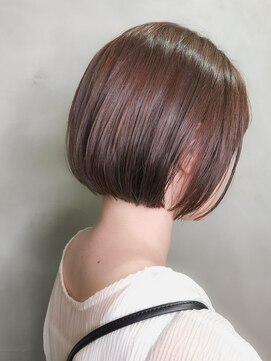 ヘアアンドライフ エジェリデイズ(hair&life egerie days) コンパクトなミニボブ◎20代30代40代50代