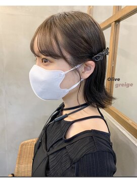 テラス 甲子園(Terrace) 赤み消しオリーブベージュ