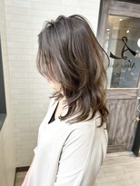 アルマヘア(Alma hair) レイヤーカット