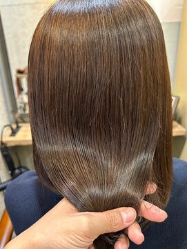 ガーディナ(Gardina) 縮毛矯正 髪質改善トリートメント 艶カラー オレンジブラウン