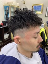 バーバーショップヒーロー 八王子店(BARBER SHOP HERO) ツーブロック　ツイストスパイラル