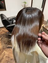 オルブライト(Albright)&nbsp;低ダメージ縮毛矯正