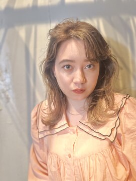 ヘアーラウンジ アンフィ 井土ヶ谷(Hair Lounge Anphi) 【くすみベージュ/ハイライト】