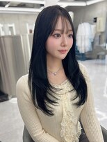 シイム(CYM)&nbsp;自然体の美しさを引き出すカラー