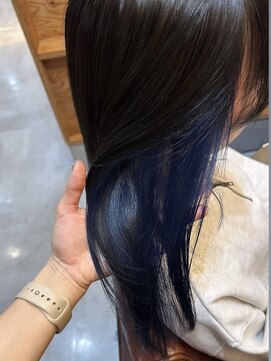 アドラーブル 長岡新保店(adorable) 20代30代大人可愛い透明感★ブルーインナーカラー