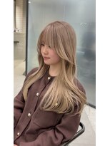 リリー(Lilley)&nbsp;ミルクティーベージュ/ブリーチあり/韓国ヘア/顔周りカット