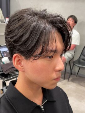 スキル 池袋(SKILL) シースルーフェザーショート