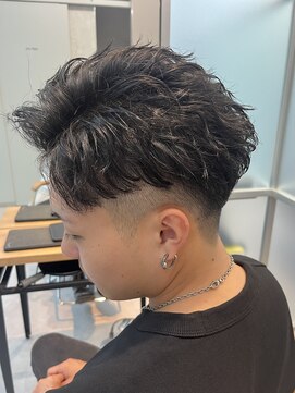 ジーナ 天神(Zina) ツイストフェード