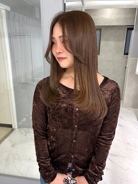 スウィープ(sweep) ブリーチなしダブルカラー／ヘーゼルベージュ／レイヤーカット