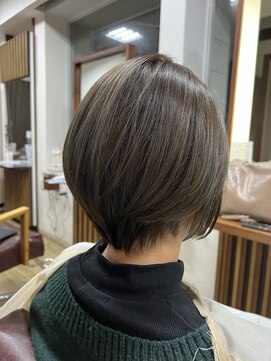 アローズ(arose) ショートボブ